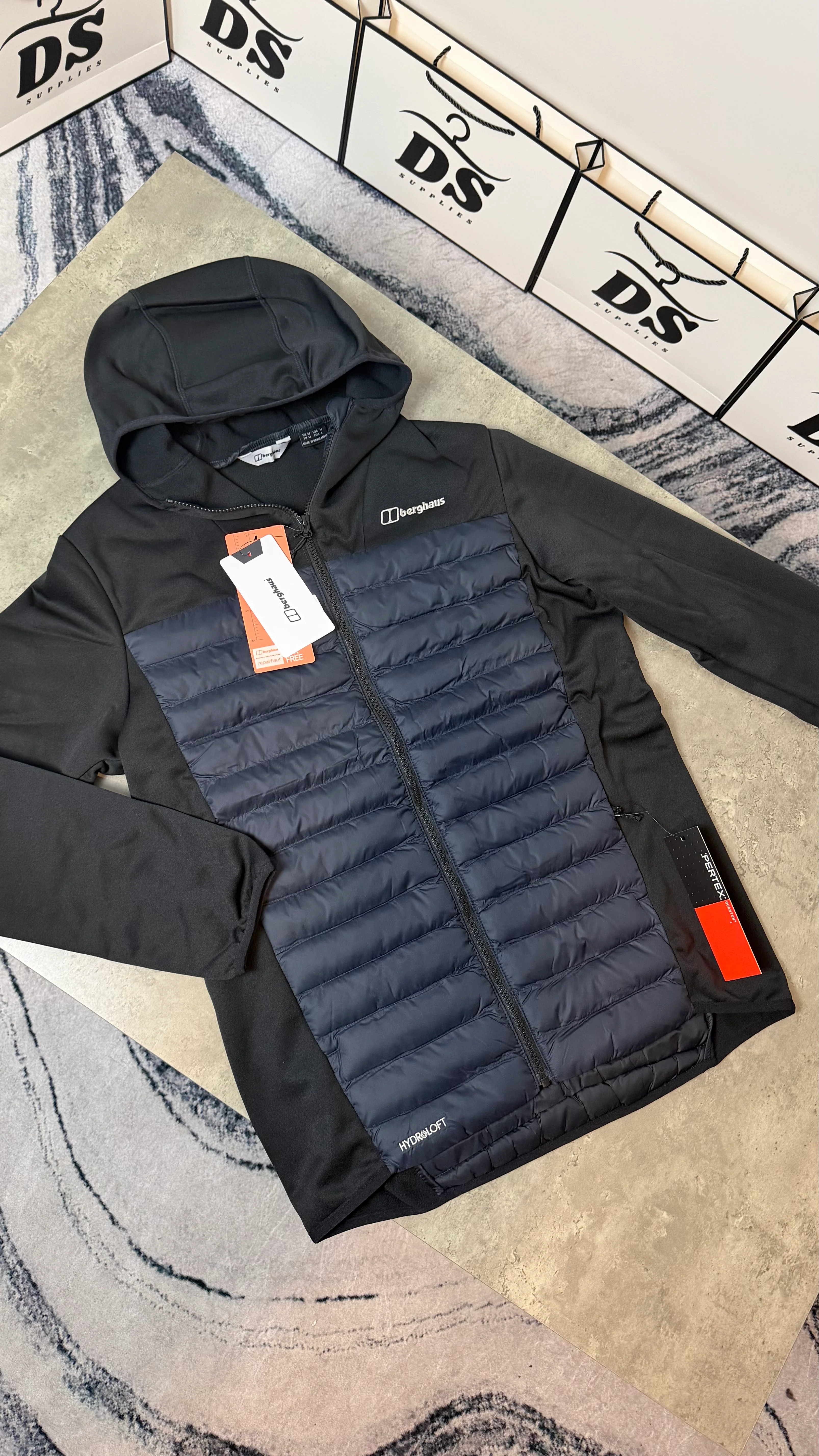 BERGHAUS HYBRID JACKET - BLACK/NAVY - Image 3