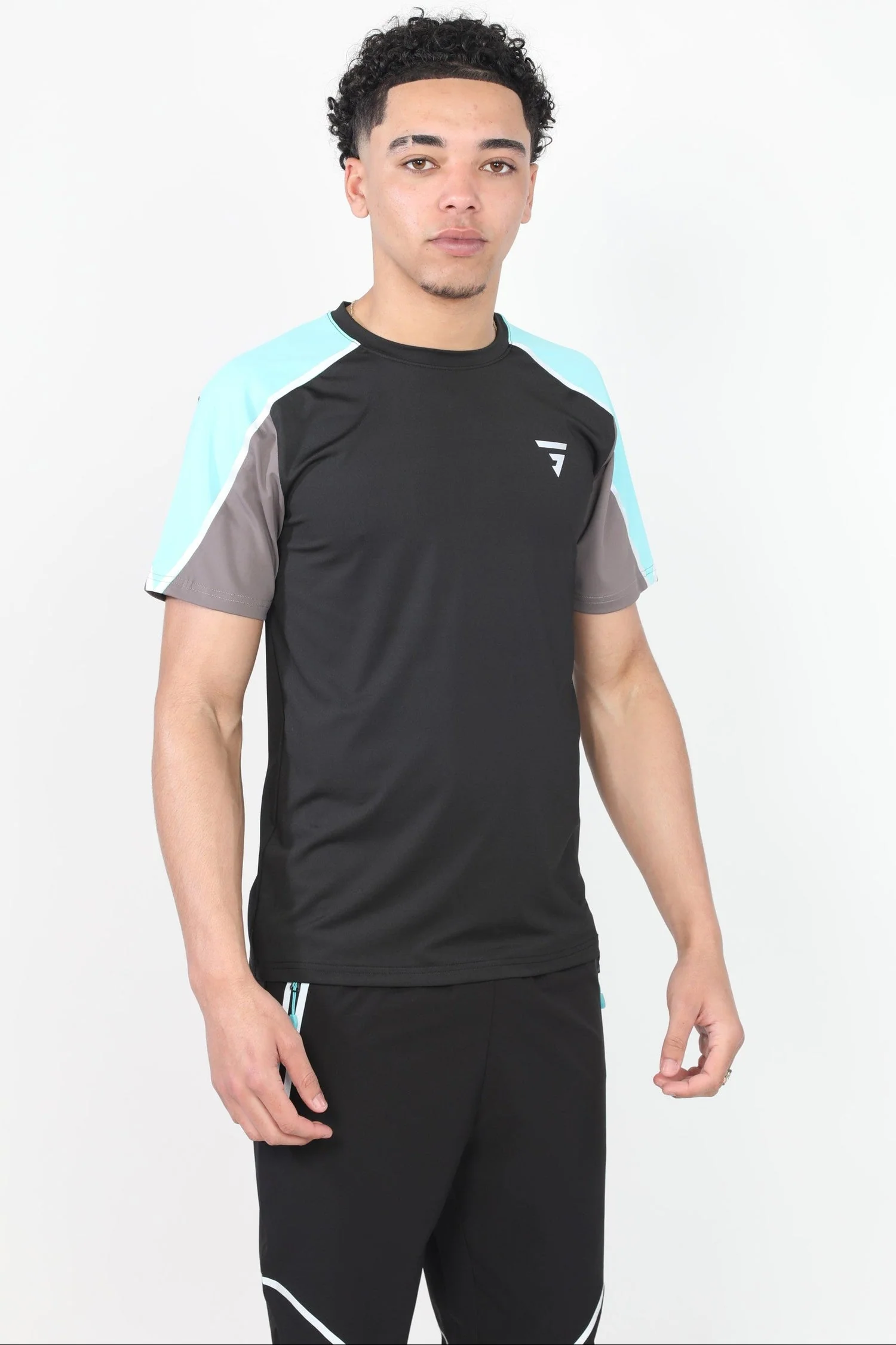 GRIID REFLECT T-SHIRT - BLACK/AQUA