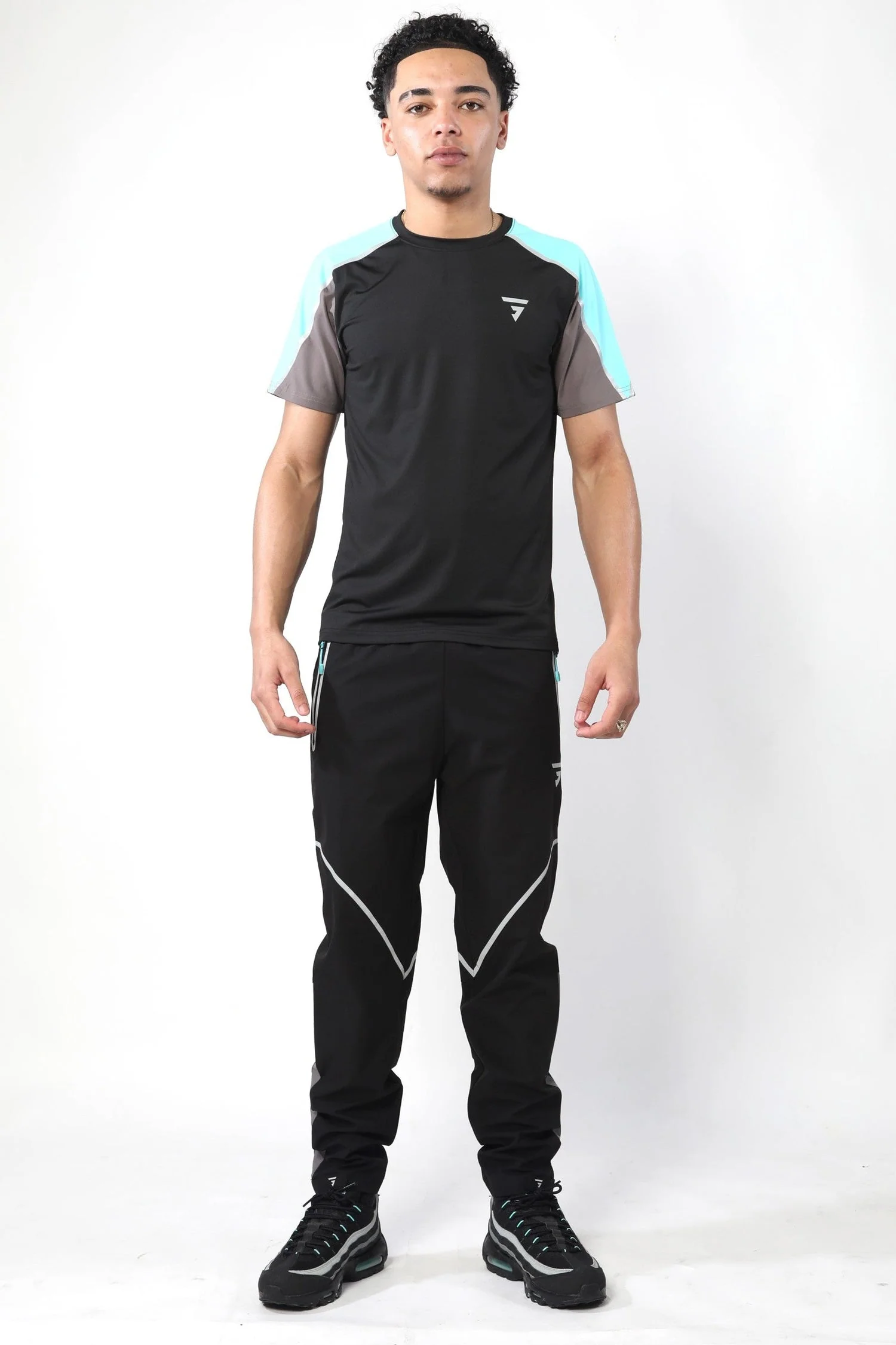 GRIID REFLECT T-SHIRT - BLACK/AQUA - Image 2