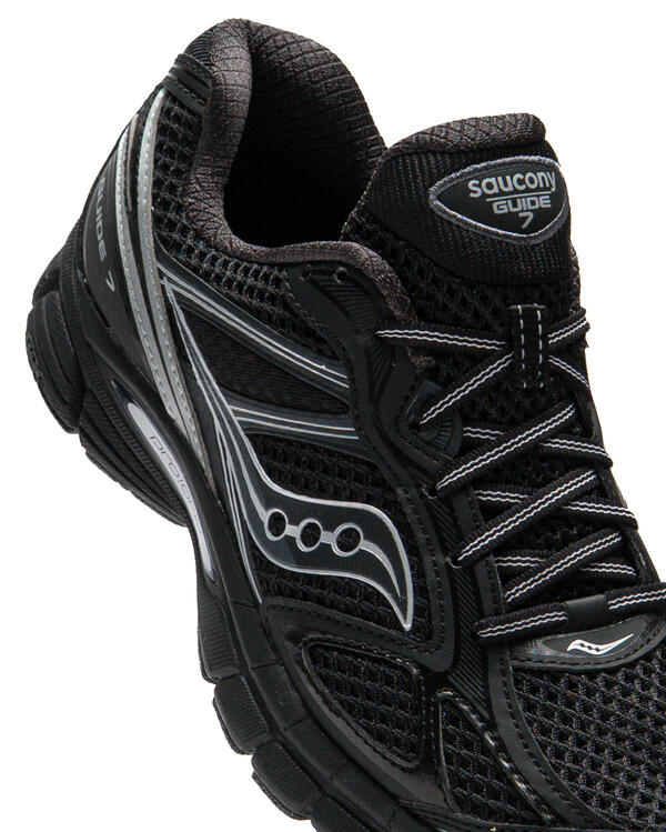 SAUCONY GUIDE 7 - BLACK - Image 4
